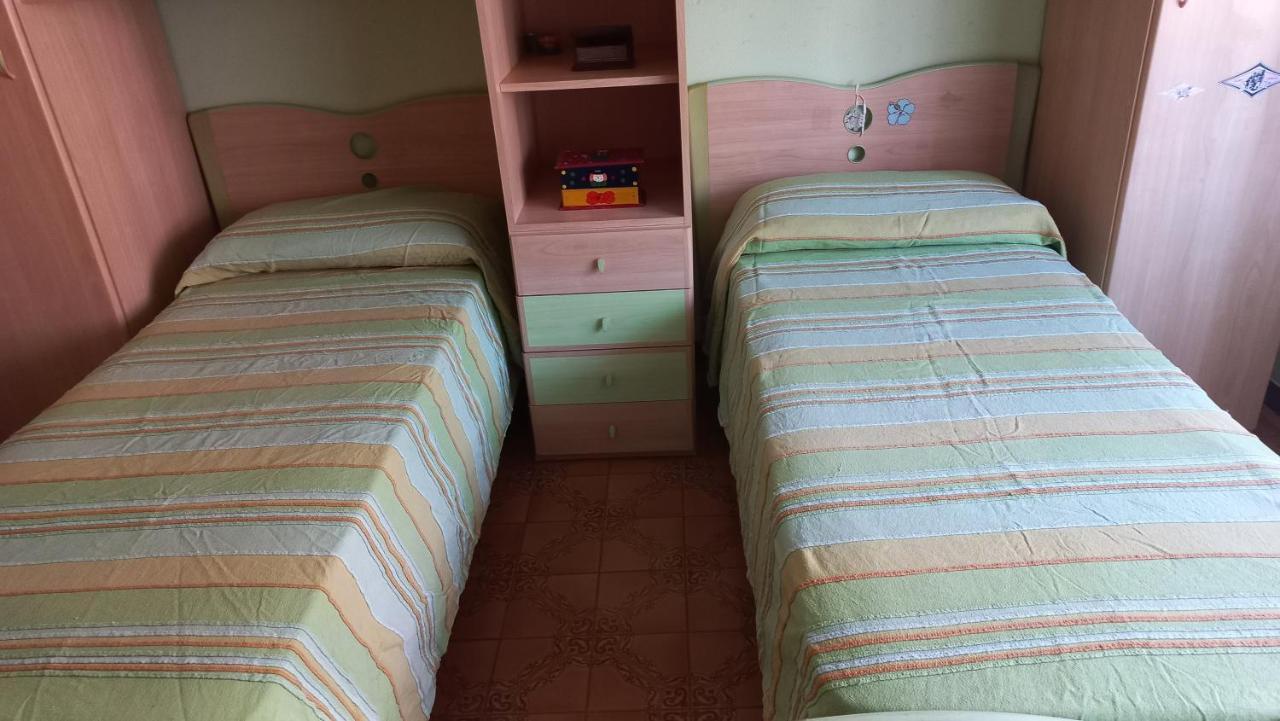 Appartamento Incantevole Al Centro Di 托瓦尼亚 外观 照片