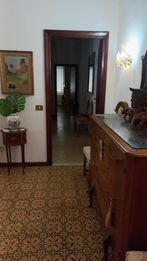 Appartamento Incantevole Al Centro Di 托瓦尼亚 外观 照片