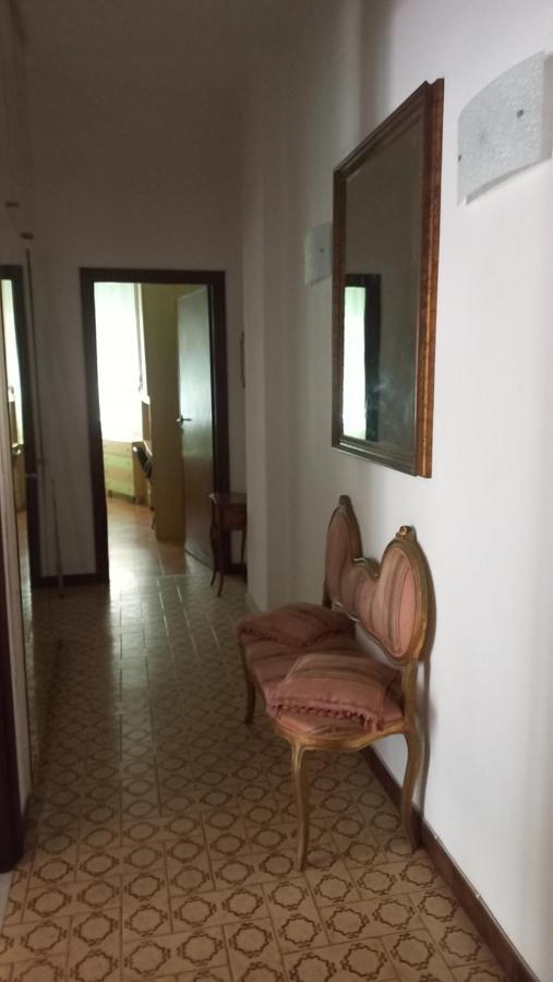 Appartamento Incantevole Al Centro Di 托瓦尼亚 外观 照片